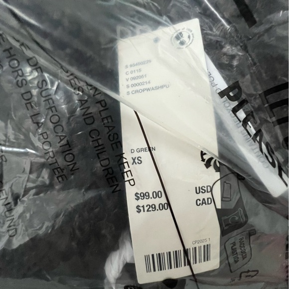 New Urban Outfitters BDG Janine Faux Leather Cropped Aviator Jacket Fur Collar - Picture 16 of 16